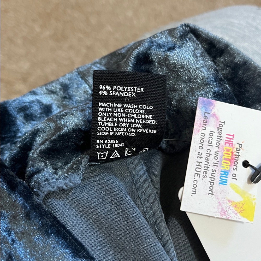 HUE Slate Blue Crushed Velvet Leggings Large NWT - Picture 8 of 8